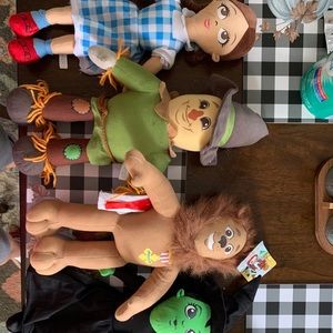 Wizard of Oz stuffed toys